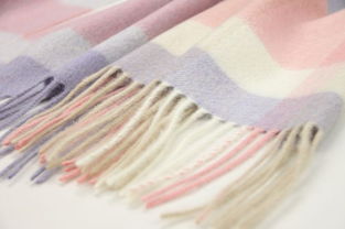 北平纺织丨时尚在针线之间划过,为你纺织细节和低调中的华丽